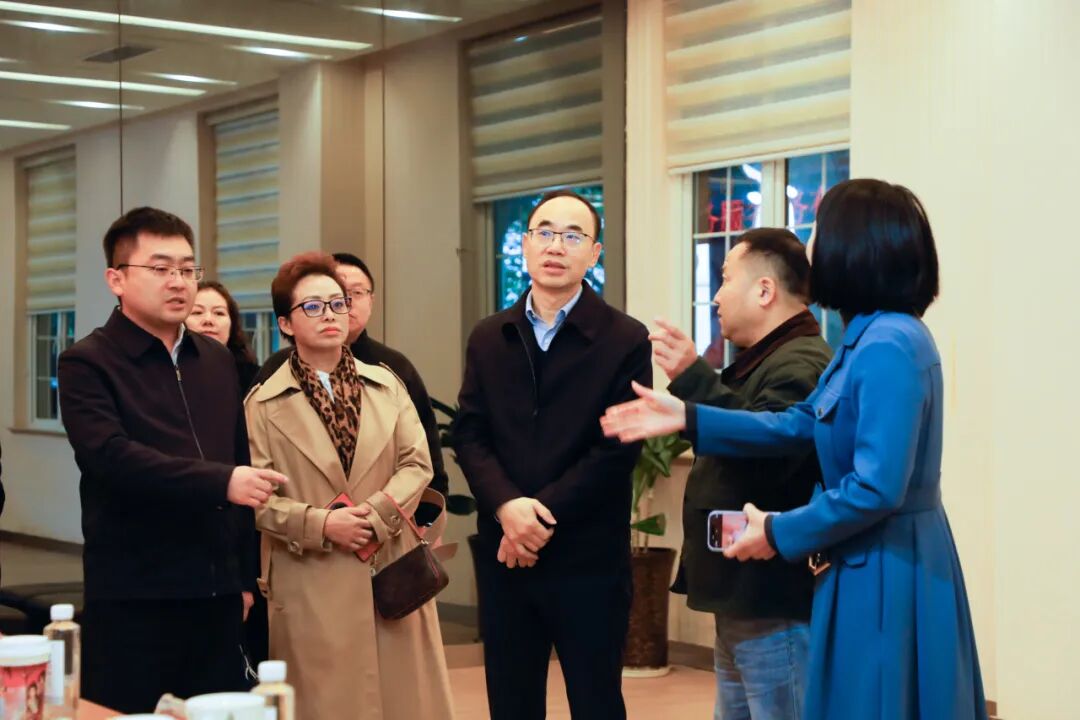 四川省教育厅副厅长丁念友一行莅临我院调研指导工作